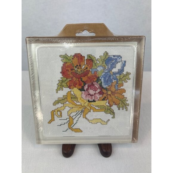 Vintage Spring Bouquet Cross Stitch Glass Hot Plate Kit By M.C.G. Textiles - Picture 1 of 4